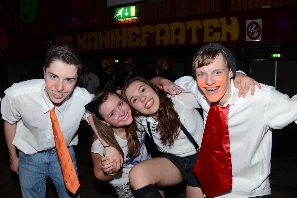 ../Images/Jeugddisco White Edition 285.jpg